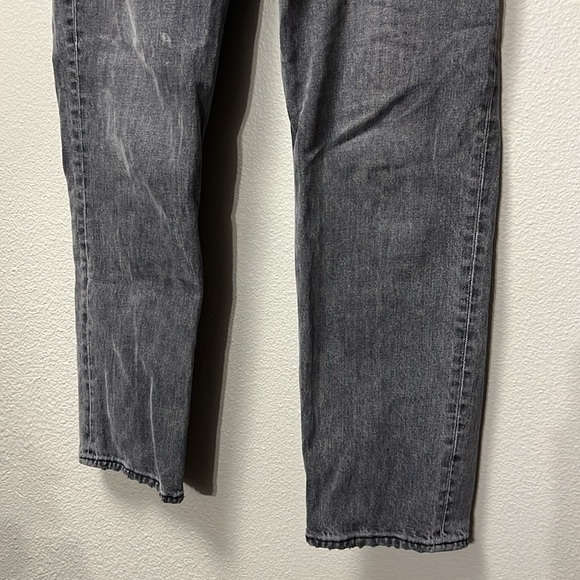 Abercrombie & Fitch Curve Love Ultra High Rise 90s Straight Jean - Picture 6 of 16